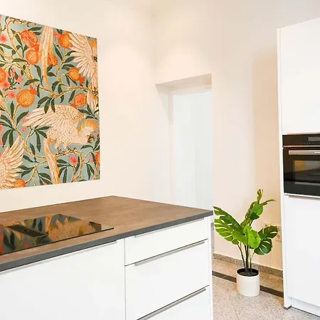 120qm Denkmal In Mit Stuck Und Garten - Beuys - Apartman Krefeld