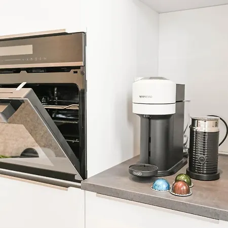 120qm Denkmal In Mit Stuck Und Garten - Beuys - Apartmán