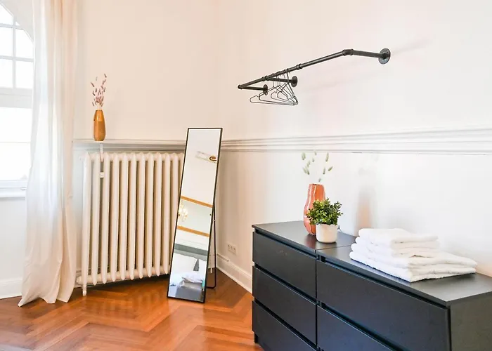 120qm Denkmal In Mit Stuck Und Garten - Beuys - كريفيلد