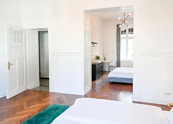 120qm Denkmal In Mit Stuck Und Garten - Beuys - Διαμέρισμα *