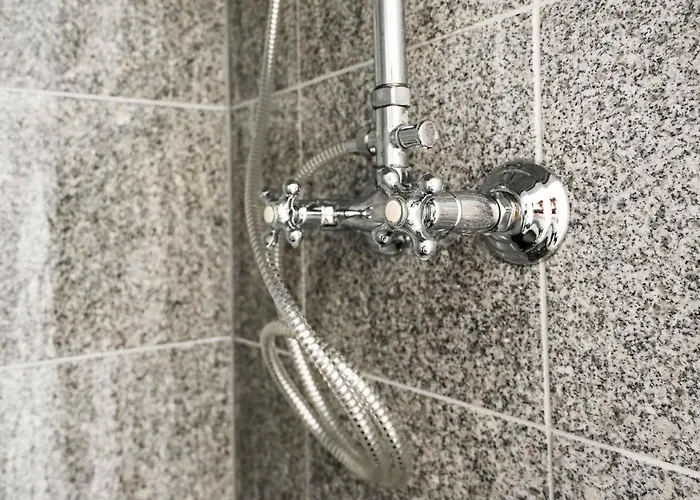 شقة 120qm Denkmal In Mit Stuck Und Garten - Beuys - *